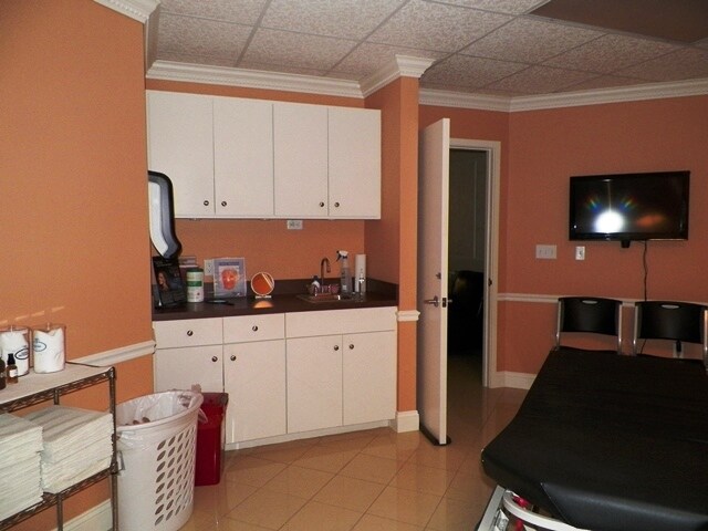 More Photos Of 1 Randall Sq, Providence Medical For Sale