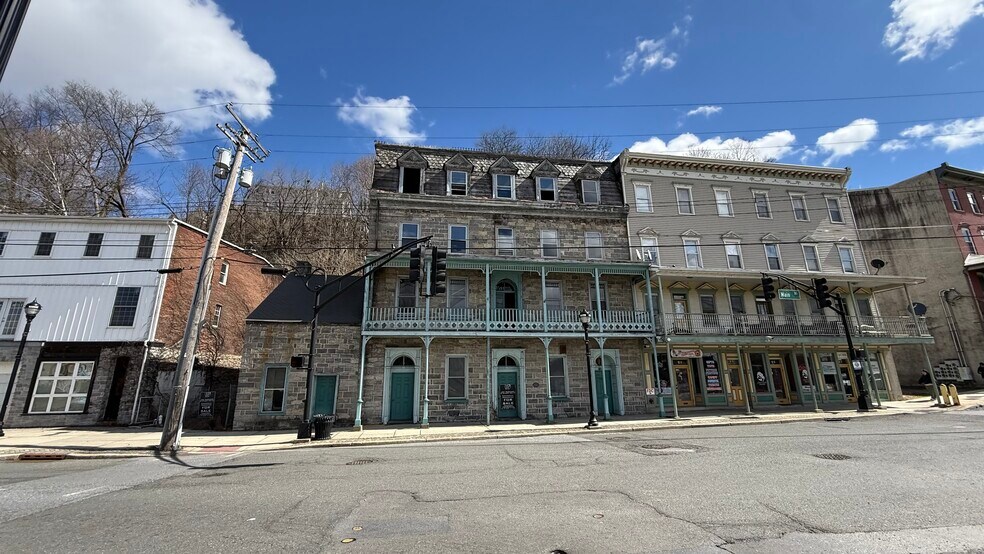 More Photos Of , Phillipsburg General Retail For Sale