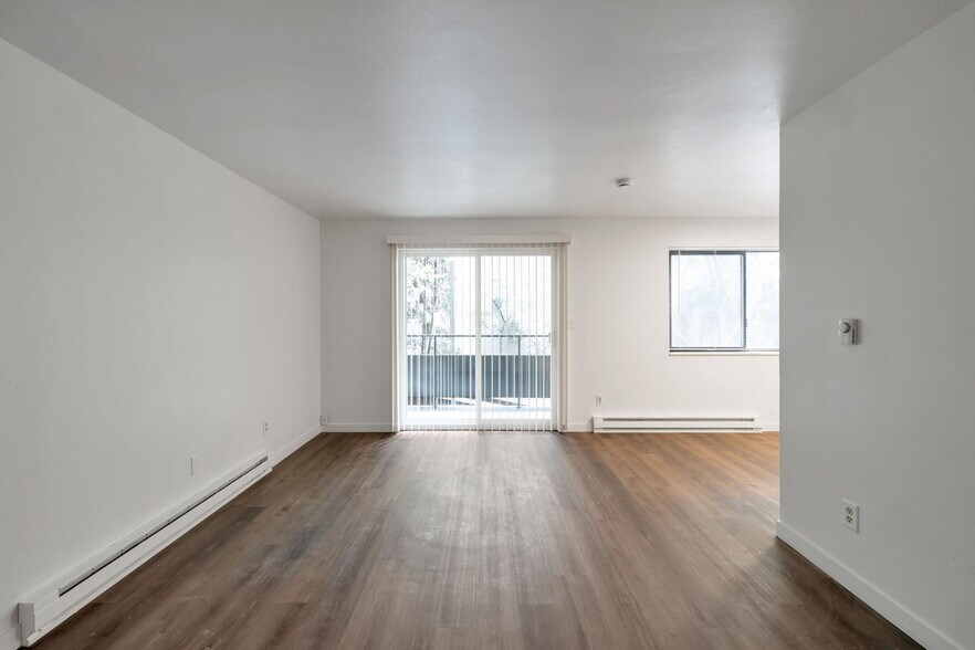 More Photos Of 2201 S Main St, Seattle Apartments For Sale
