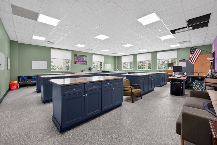 More Photos Of 1 Industrial Dr, Windham Schools For Sale