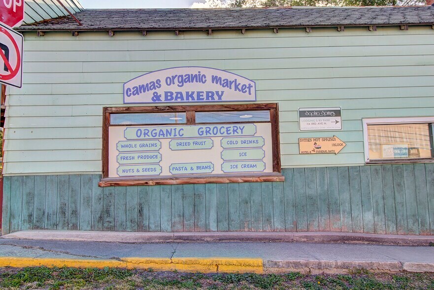 More Photos Of 300 Main St, Hot Springs Freestanding For Sale