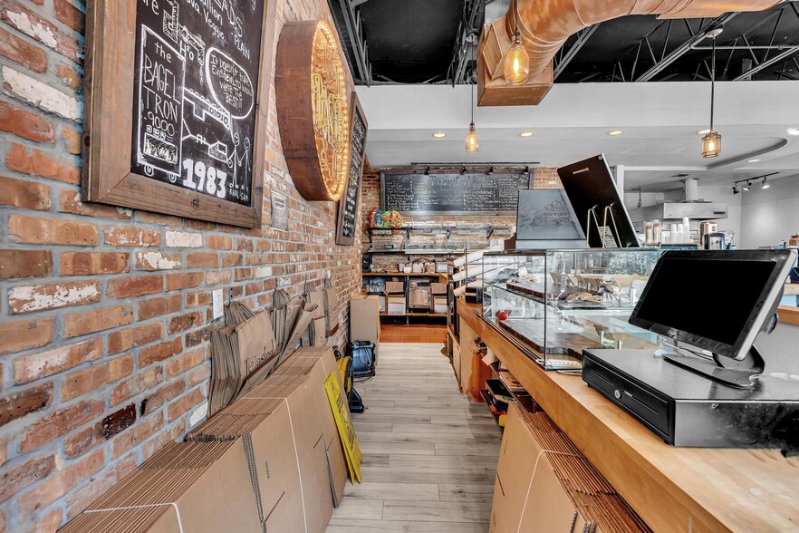More Photos Of 3693 SW 22nd Ter, Miami General Retail For Lease
