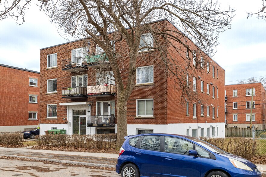 More Photos Of 2620 Rue Théodore, Montréal Apartments For Sale