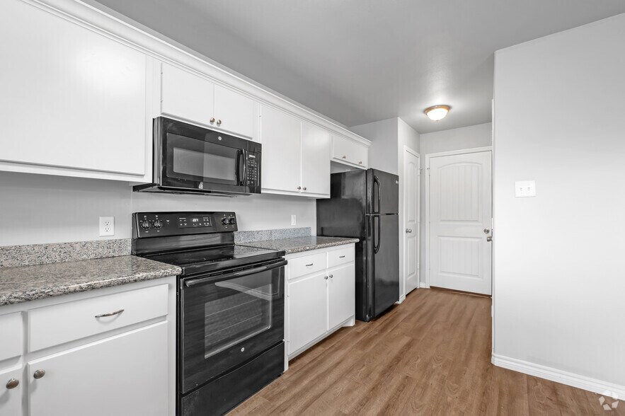 More Photos Of 3402 Itasca St, Lubbock Apartments For Sale