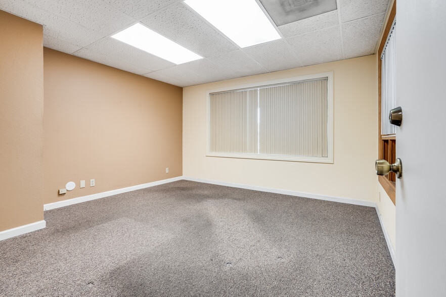 More Photos Of 199 E Hamilton Ave, Campbell Office For Sale