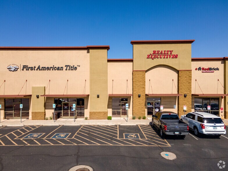 More Photos Of 1135 N Recker Rd, Mesa Freestanding For Lease