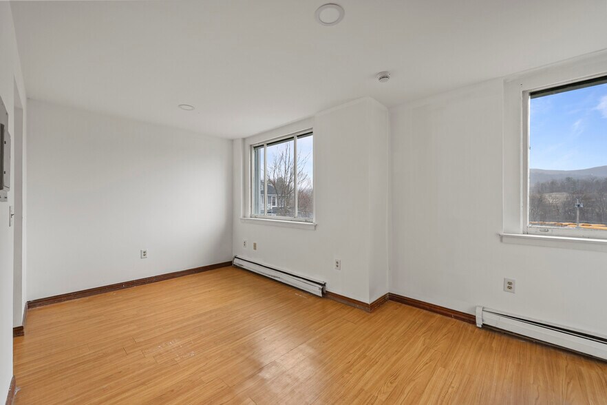 More Photos Of 55 Crystal St, Lenox Dale Apartments For Sale