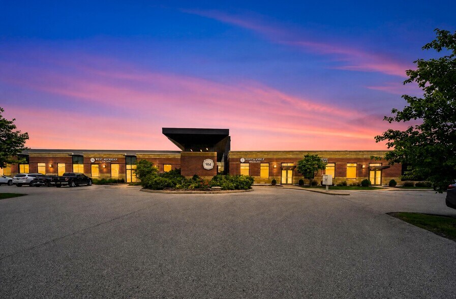 Primary Photo Of 1450 Farr Rd, Norton Shores Medical For Lease