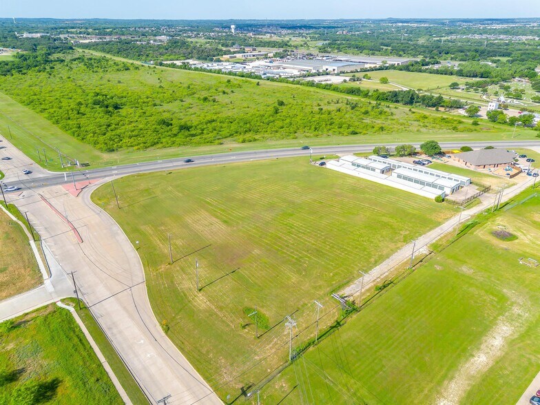 More Photos Of 735 E Renfro St, Burleson Land For Sale