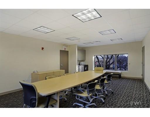More Photos Of 7924 Lincoln Ave, Skokie Freestanding For Sale
