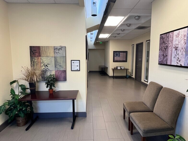 More Photos Of 149 W Yokuts Ave, Stockton Office For Lease