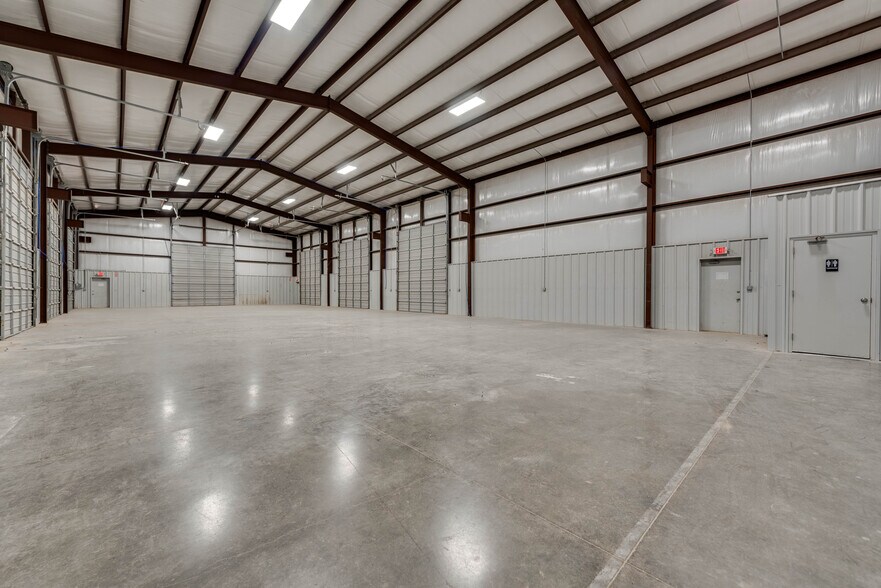 More Photos Of 3922 S County Road 1233, Midland Industrial For Lease