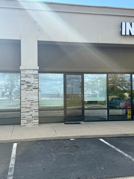 More Photos Of 7102-7134 Woodland Dr, Indianapolis Storefront For Lease