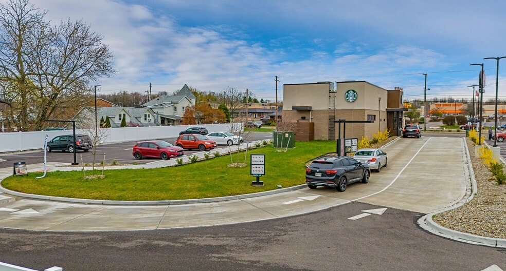 More Photos Of 2419 Lincoln Way E, Massillon Fast Food For Sale