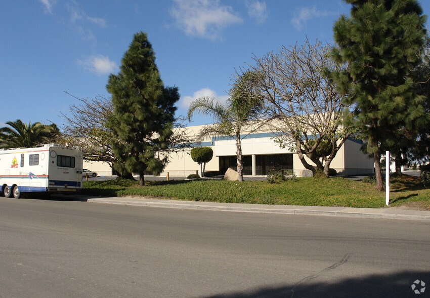More Photos Of 1641 Pacific Rim Ct, San Diego Manufacturing For Lease