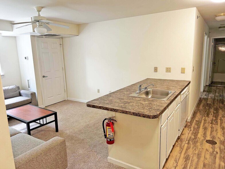 More Photos Of 150 N Main St, Mansfield Apartments For Sale