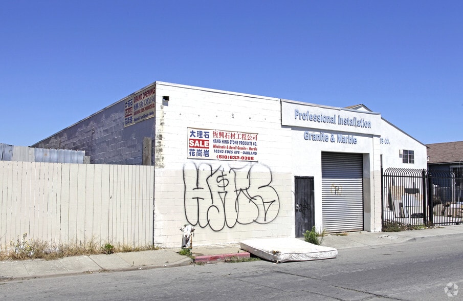 More Photos Of 10242 Edes Ave, Oakland Warehouse For Sale