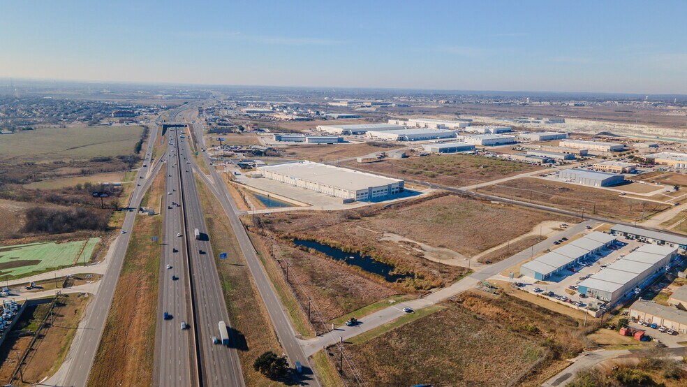 More Photos Of 17900 Interstate 35, Buda Land For Sale