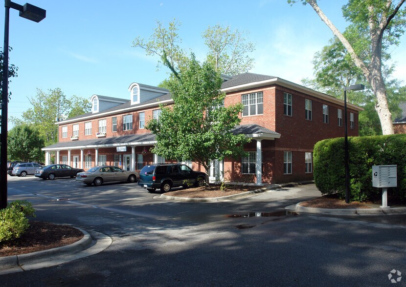 More Photos Of 2709 Market St, Wilmington Office For Lease