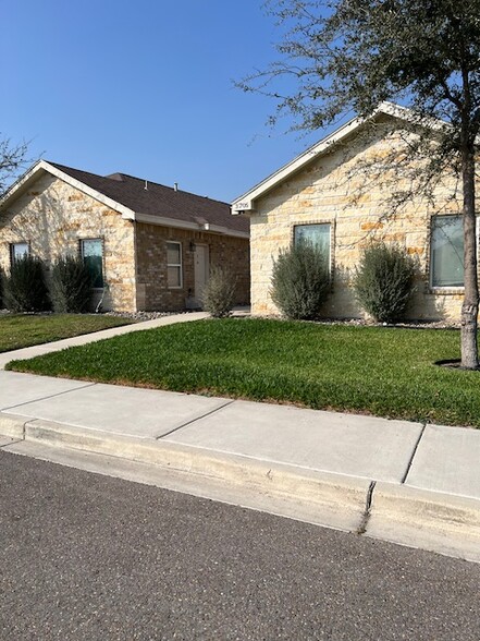 More Photos Of , Edinburg Multifamily For Sale