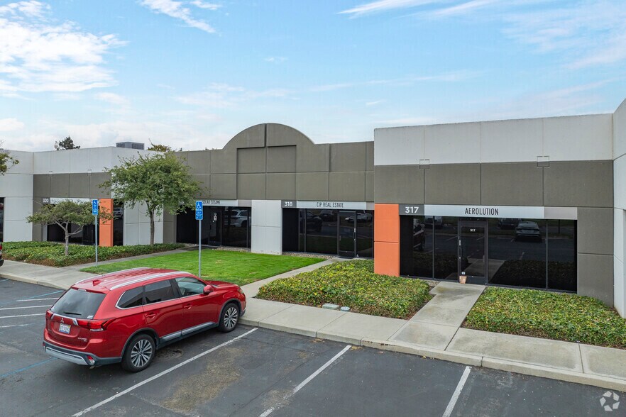 More Photos Of 23785 Cabot Blvd, Hayward Unknown For Lease