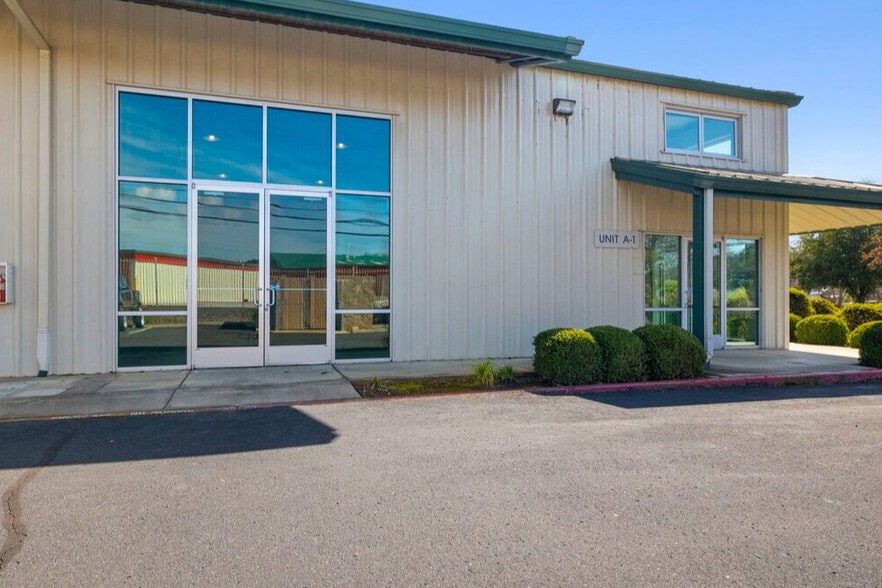 More Photos Of 18851 Microtronics Way, Sonora Warehouse For Sale