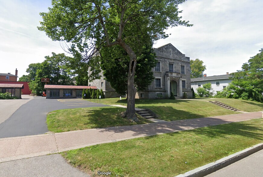 More Photos Of 421 University Ave, Rochester Loft Creative Space For Sale