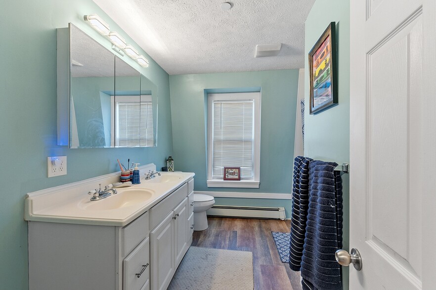 More Photos Of 122 Laurel St, Fitchburg Multifamily For Sale