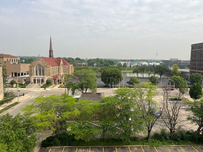 More Photos Of 33 W 1st St, Dayton Office For Lease