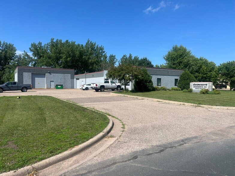 More Photos Of 2161 NE 107th Ln, Blaine Manufacturing For Lease