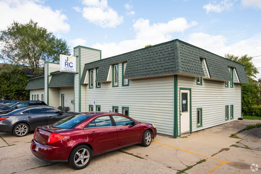 Primary Photo Of 2101 N Sherman Ave, Madison Office For Lease