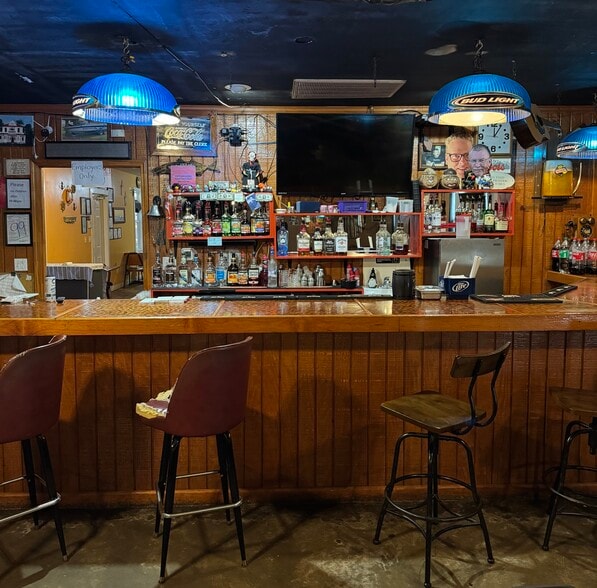 More Photos Of 2258 Co 46 Rd, Shelby Restaurant For Sale