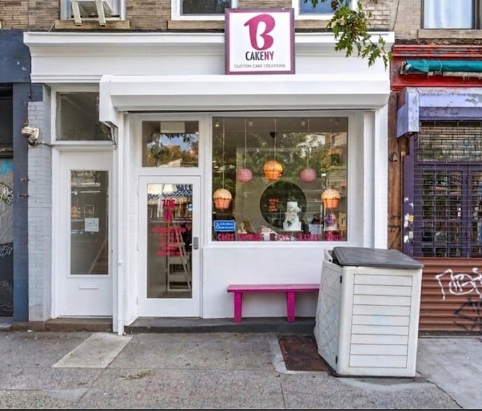 Primary Photo Of 706 Washington Ave, Brooklyn Storefront Retail Residential For Lease