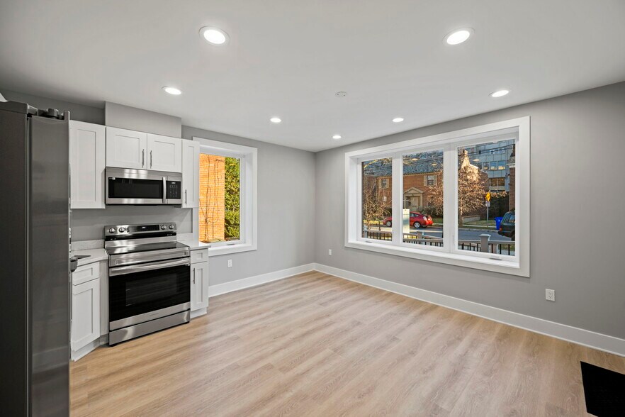 More Photos Of 4535 Avondale St, Bethesda Apartments For Sale