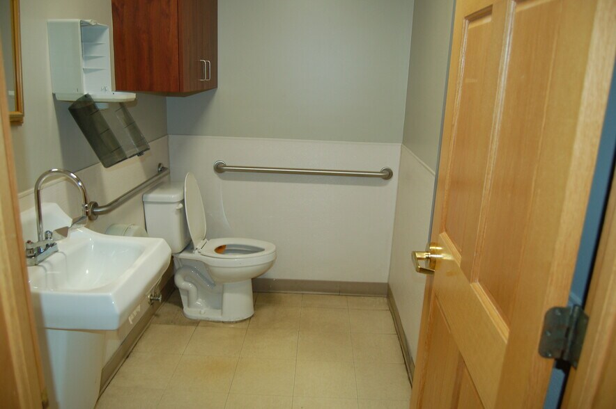 More Photos Of 4750 S Ky Route 321, Hagerhill Medical For Sale