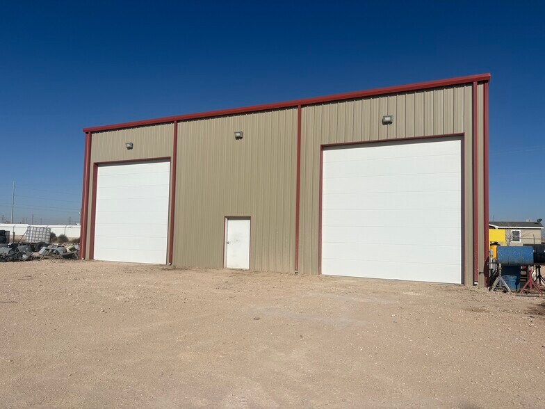 More Photos Of 509 Madrid Rd, Odessa Industrial For Sale