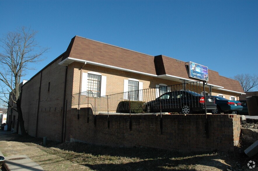 More Photos Of 5808-5812 Kirby Rd, Clinton Unknown For Sale