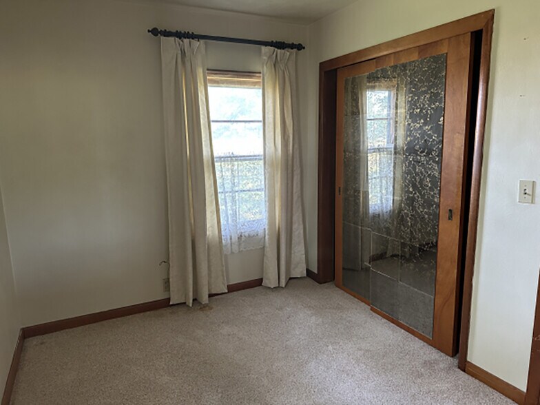 More Photos Of 2120 3rd st, Niles Industrial For Sale