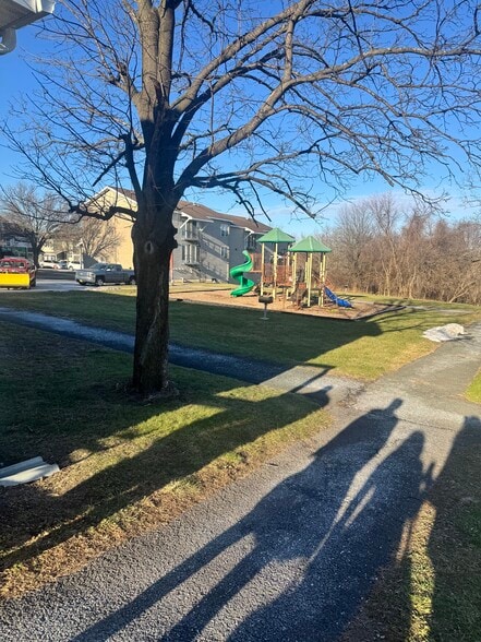 More Photos Of Capital Woods, Albany Apartments For Sale