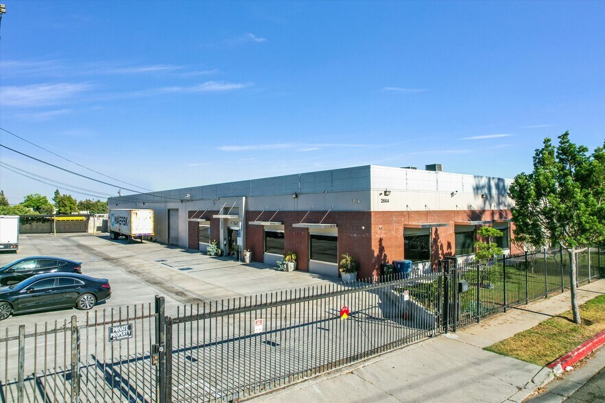 More Photos Of 2664 Stingle Ave, Rosemead Manufacturing For Lease