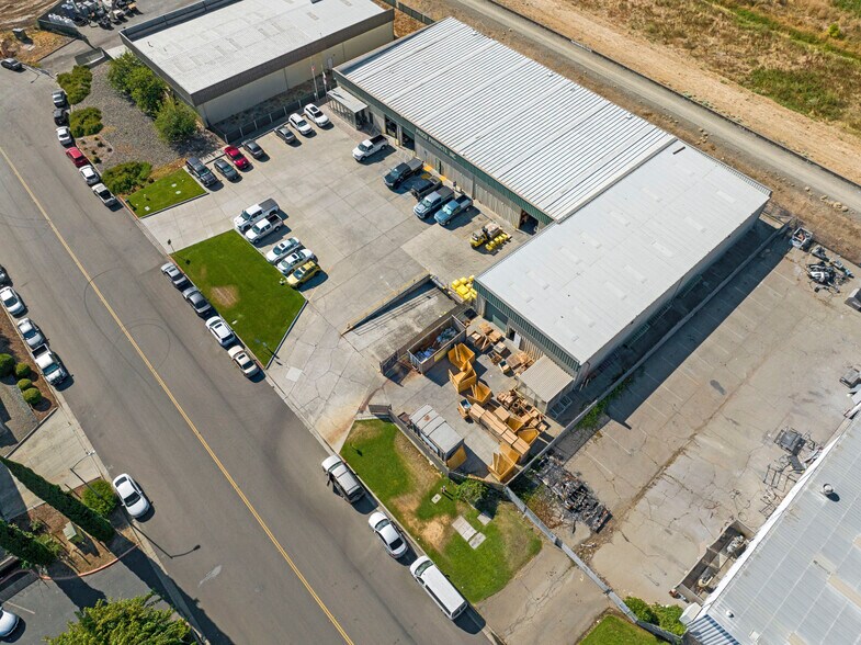 More Photos Of 2431 N Wigwam Dr, Stockton Warehouse For Sale