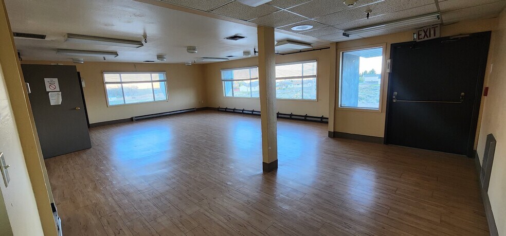 More Photos Of 1500 Avenue G, Ely Specialty For Sale