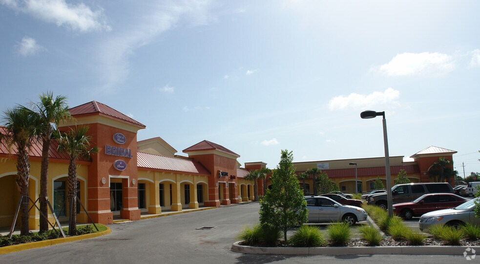 More Photos Of 4379-4391 Colonial Blvd, Fort Myers Unknown For Lease