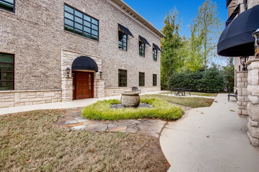 More Photos Of 3080 Highlands Pky, Smyrna Medical For Sale