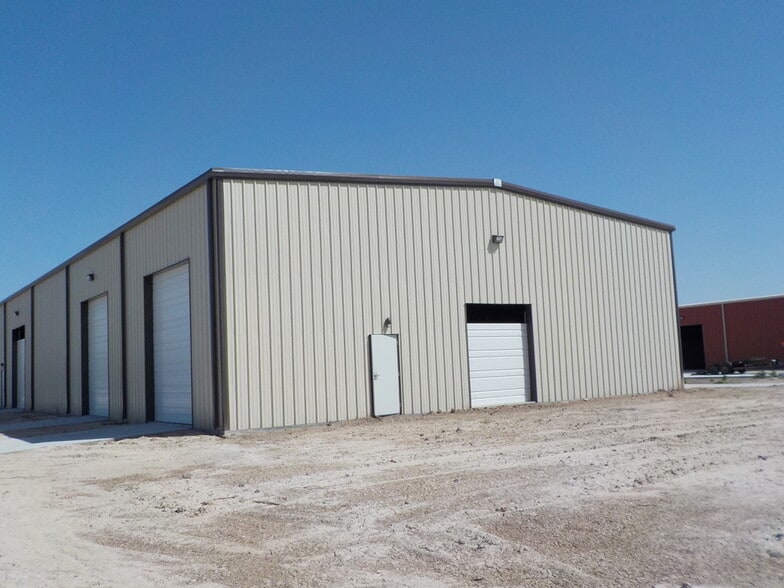 More Photos Of 5151 Logan's Run, Harlingen Unknown For Lease