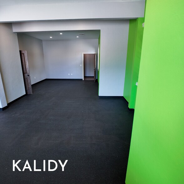 More Photos Of 2220 NW 164th St, Edmond Office For Sale