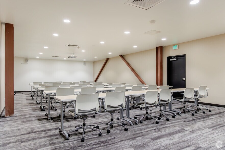 More Photos Of 3827 N Lafayette St, Denver Loft Creative Space For Lease