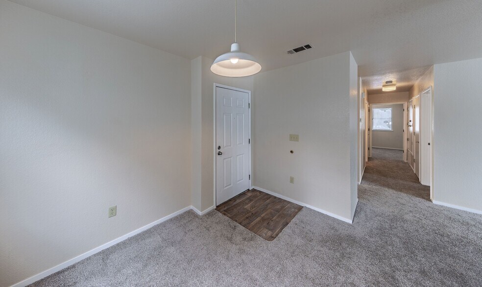 More Photos Of 3431 Spruce Ave, South Lake Tahoe Apartments For Sale
