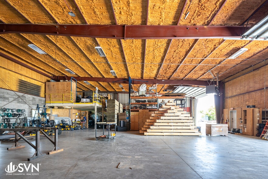 More Photos Of 950 Rolling Hills Ln, Winchester Warehouse For Sale