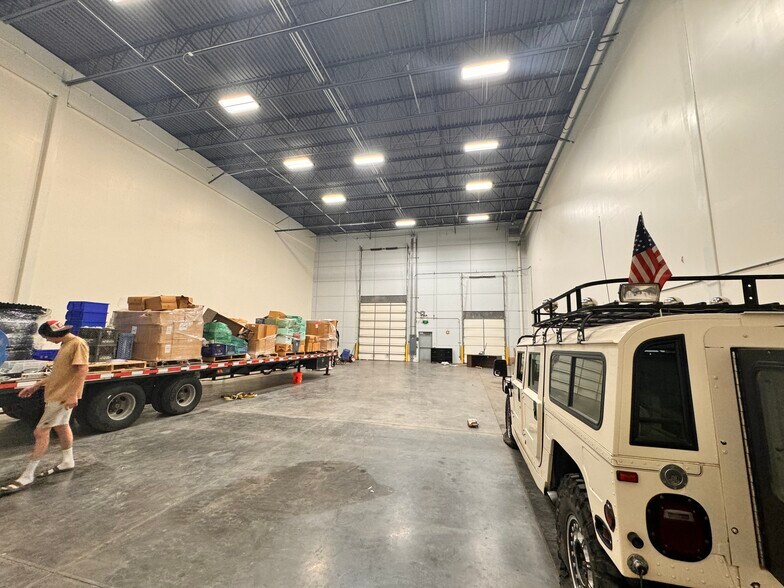 More Photos Of 1020 W 600 S, Lindon Warehouse For Lease
